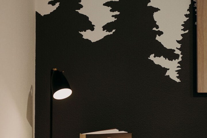 Room 36 of 77