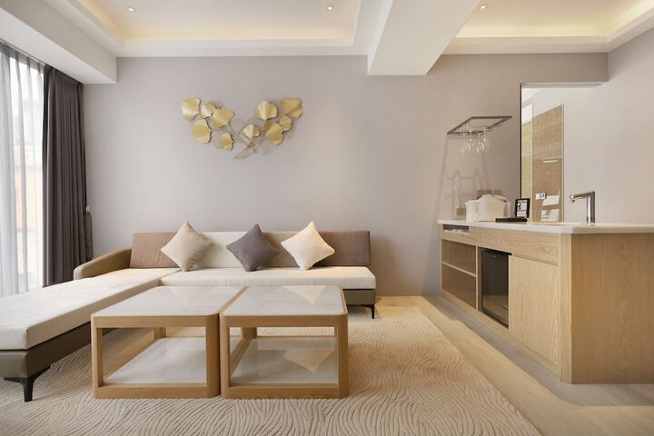 Room 12 of 31