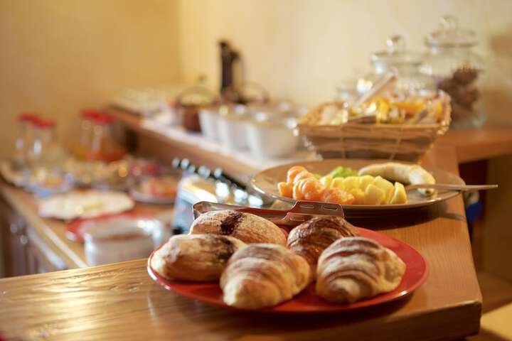 Breakfast/Coffee Service 35 of 46