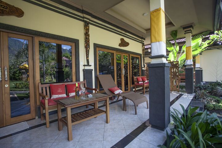 Terrace/Patio 21 of 75