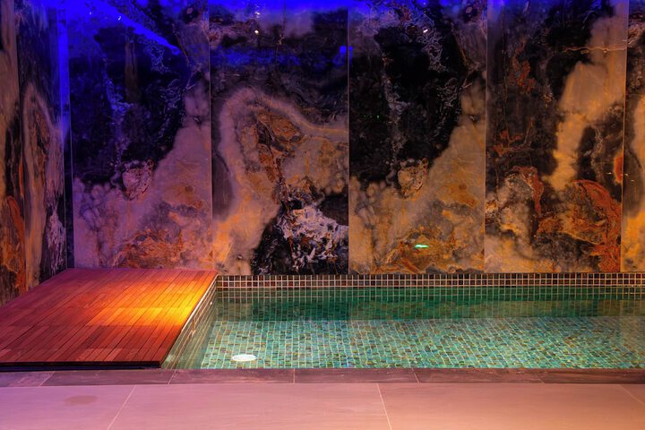 Pool 32 of 61
