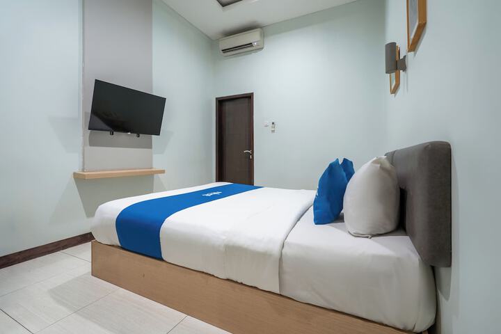Room 6 of 40