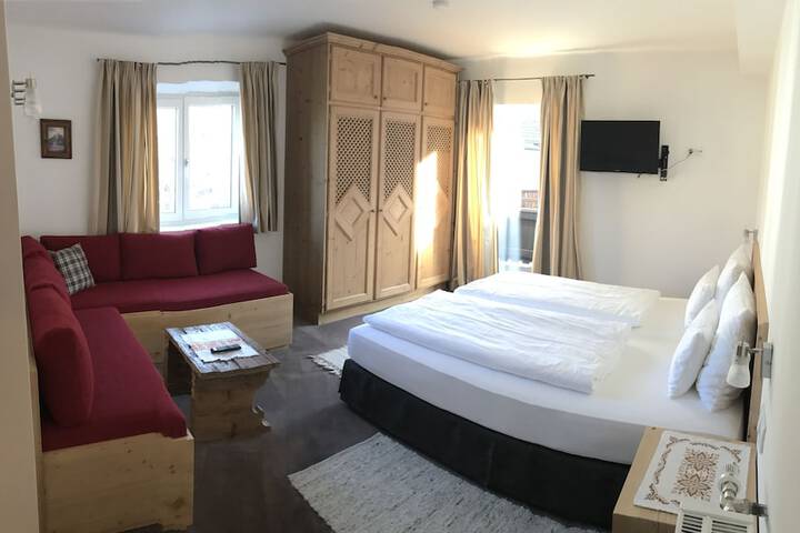 Room 18 of 41