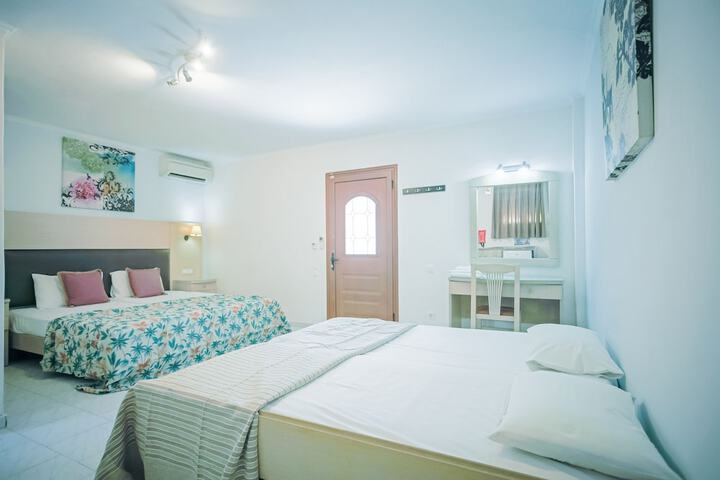 Room 7 of 41