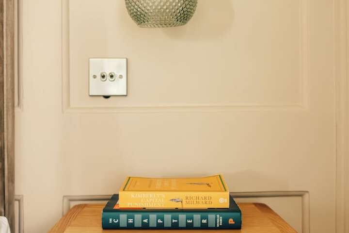 Room 90 of 160