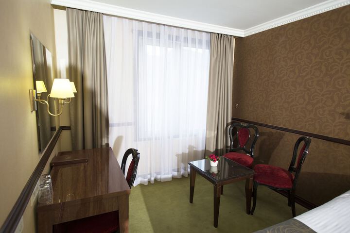 Room 39 of 114