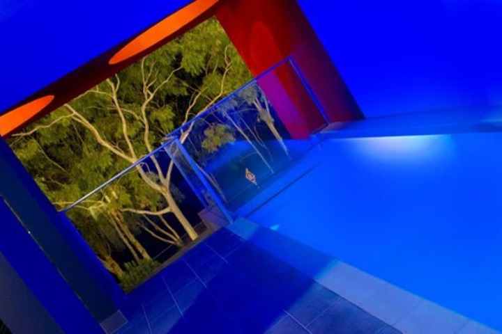 Hotel Pool