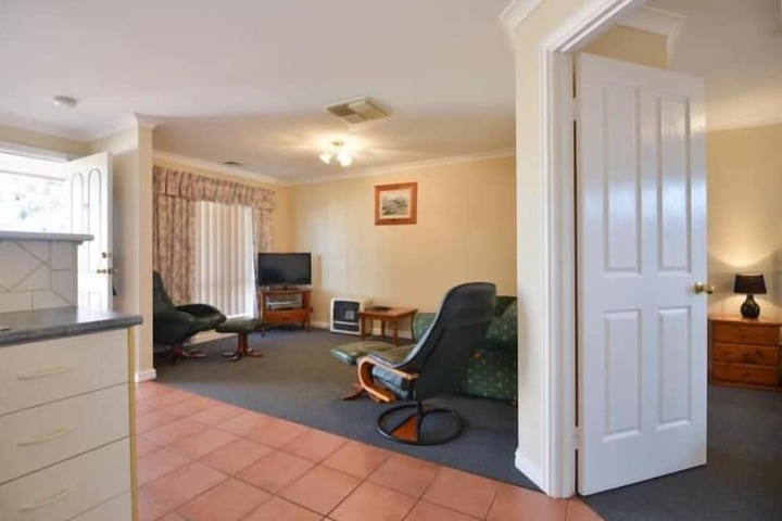 Room 12 of 19
