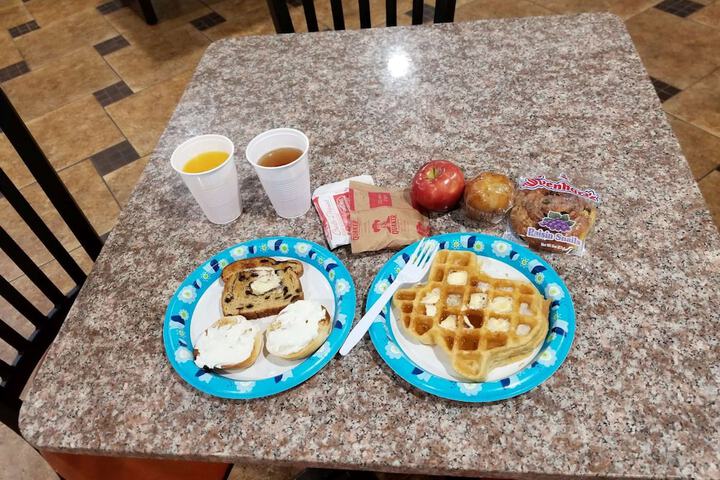 Breakfast area