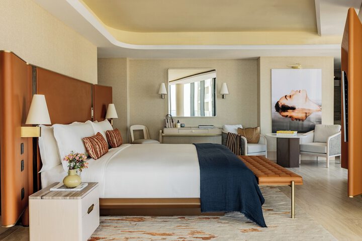 Room 28 of 119