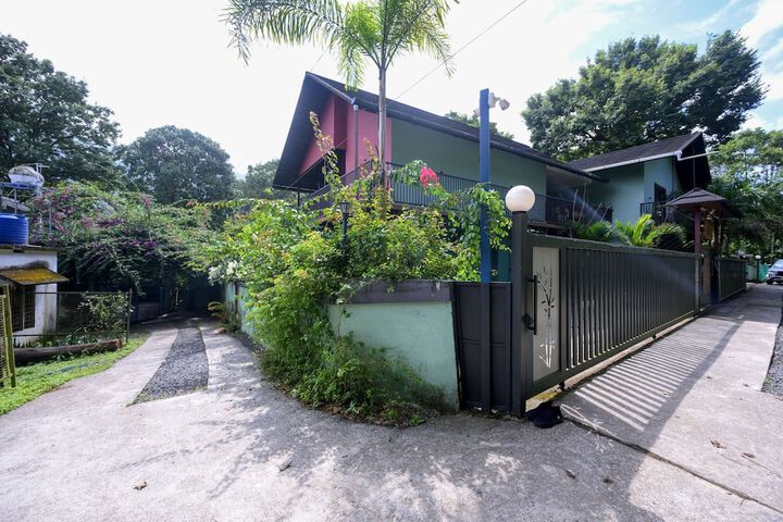 Property Grounds 51 of 77