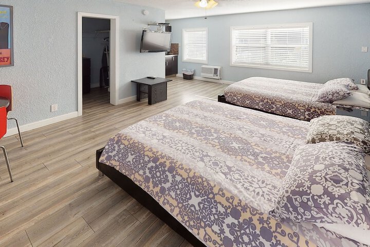 Basic Studio Queenbed (6 of 23)