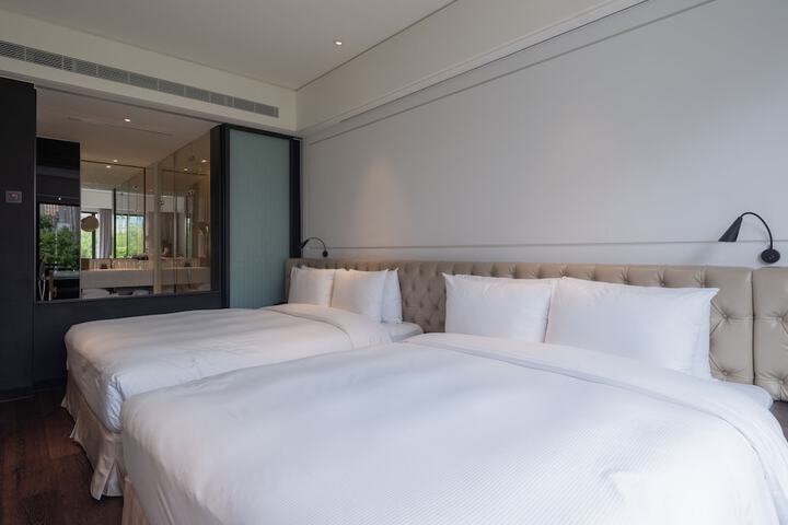 Room 20 of 57