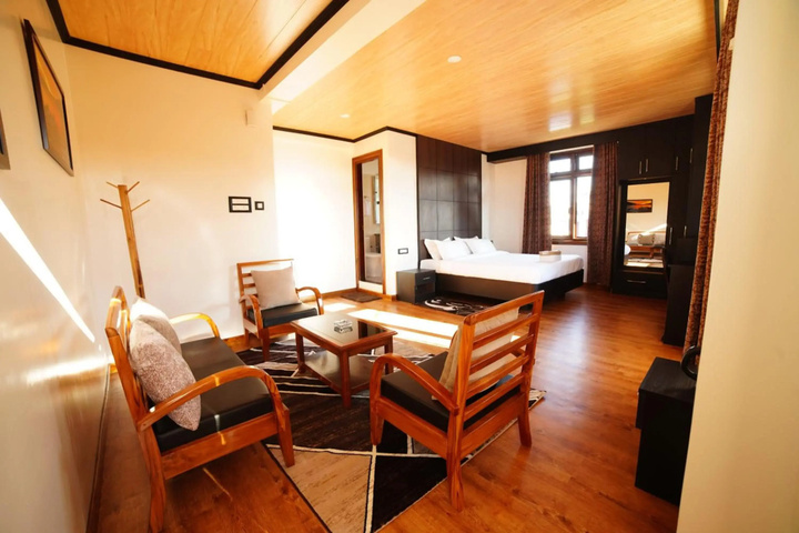 Room 3 of 14