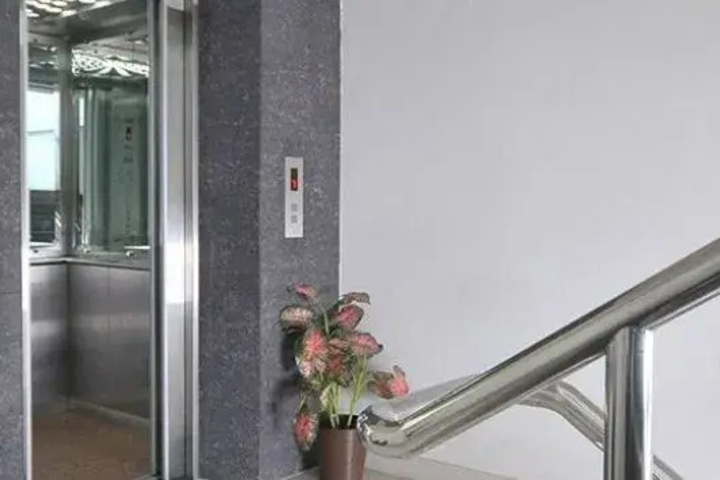 hotel_rooms