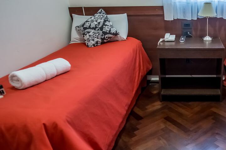 Room 35 of 90