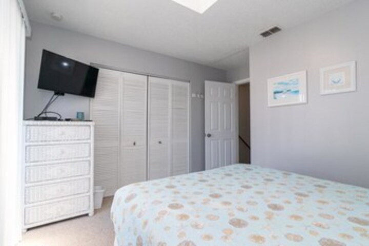 Room 44 of 51