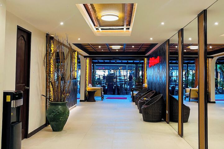 Hotel Interior 17 of 147
