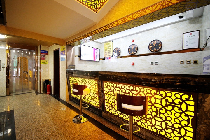 Hotel Interior 14 of 31