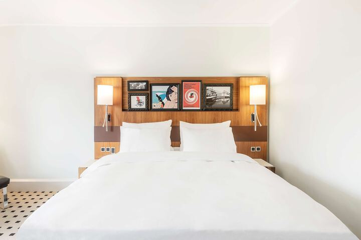 Room 20 of 72