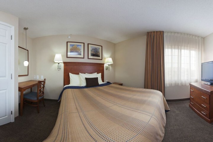 Room 2 of 59