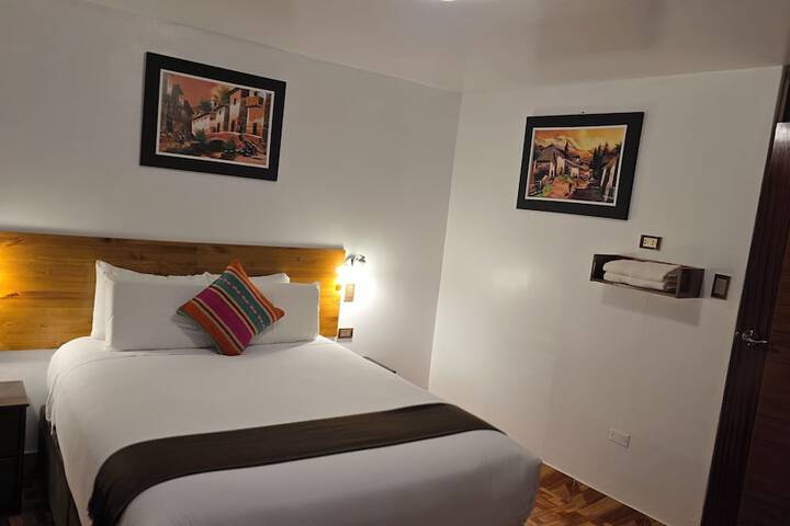 Room 9 of 21