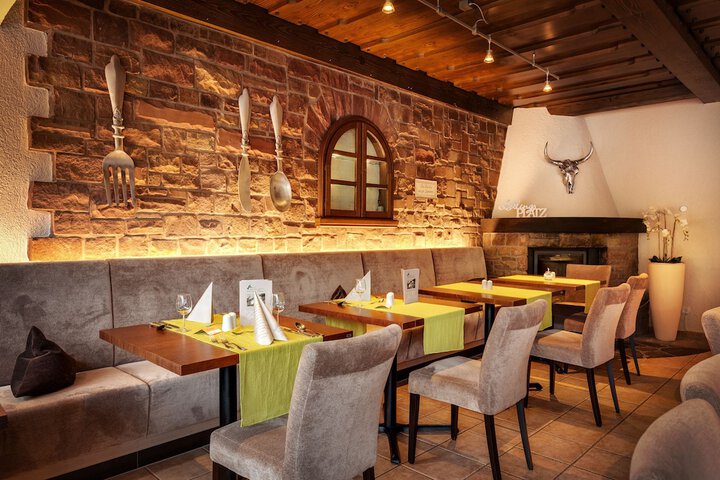 Dining Photos