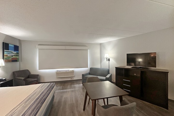 Room 16 of 70