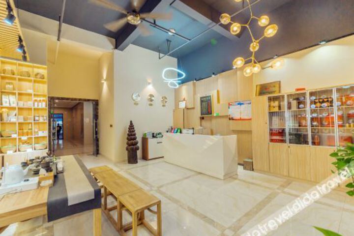 Hotel Interior 14 of 22