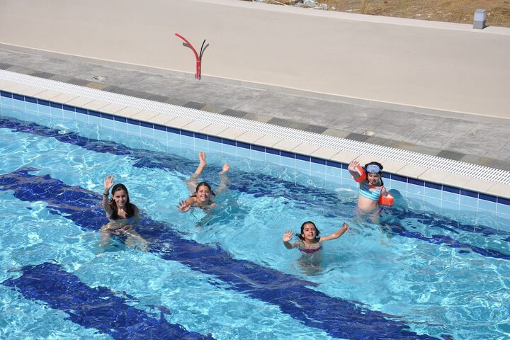 Pools & Facilities