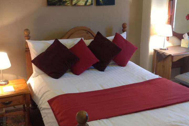 Room 2 of 43
