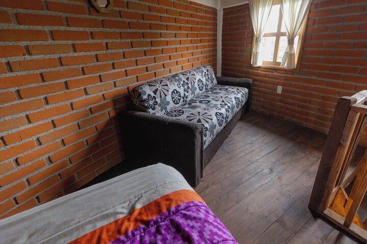 Room 92 of 193