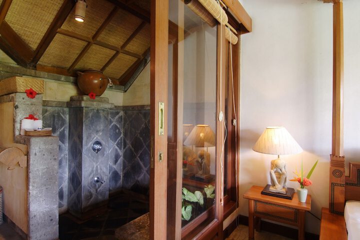 Room 3 of 25
