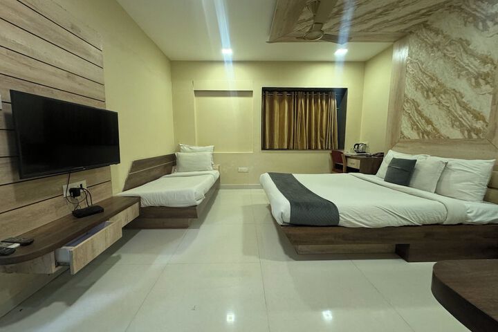 Room 34 of 68