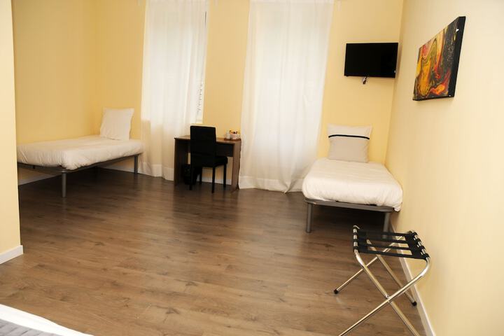 Room 3 of 19