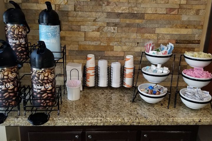 Breakfast/Coffee Service 36 of 41