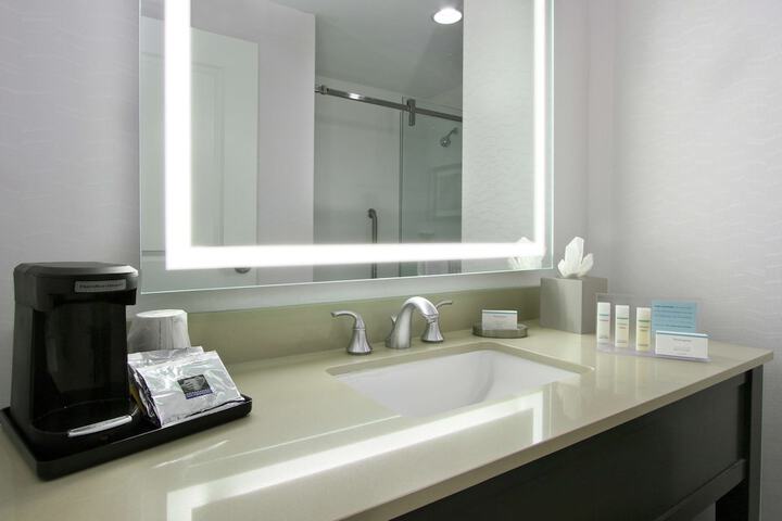 Bathroom shower