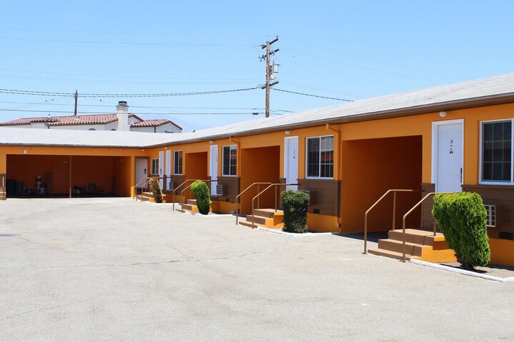 Property Grounds 18 of 23