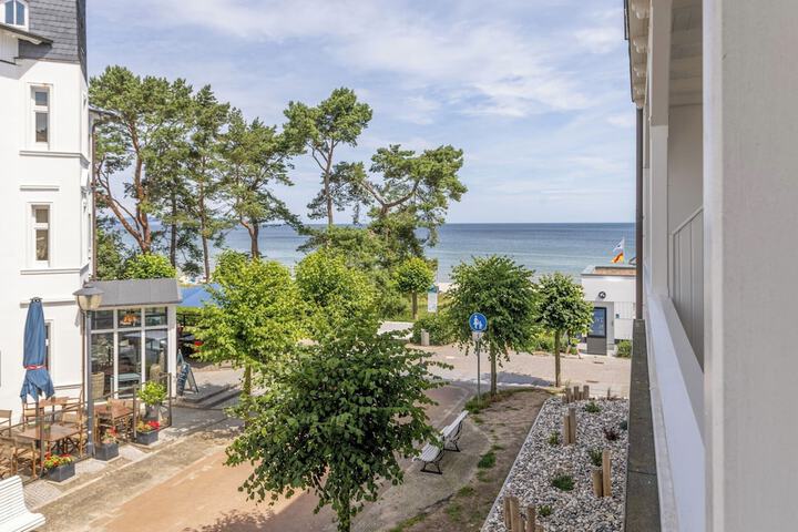 Terrace/Patio 106 of 108