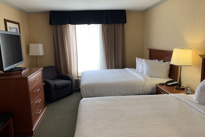 Room 14 of 74