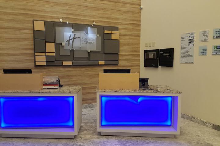 Hotel Interior 2 of 87