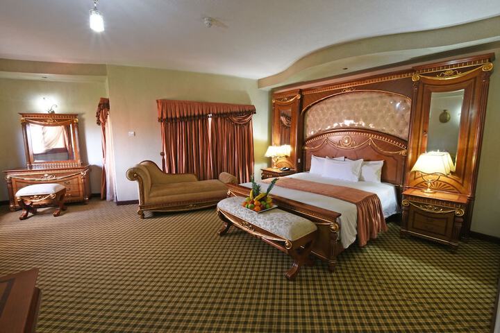 Room 26 of 66