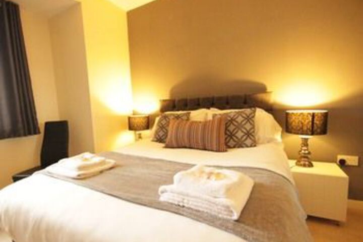 Cultural Hub Apartment in Hull