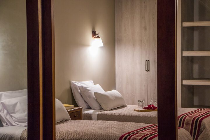 Room 2 of 22