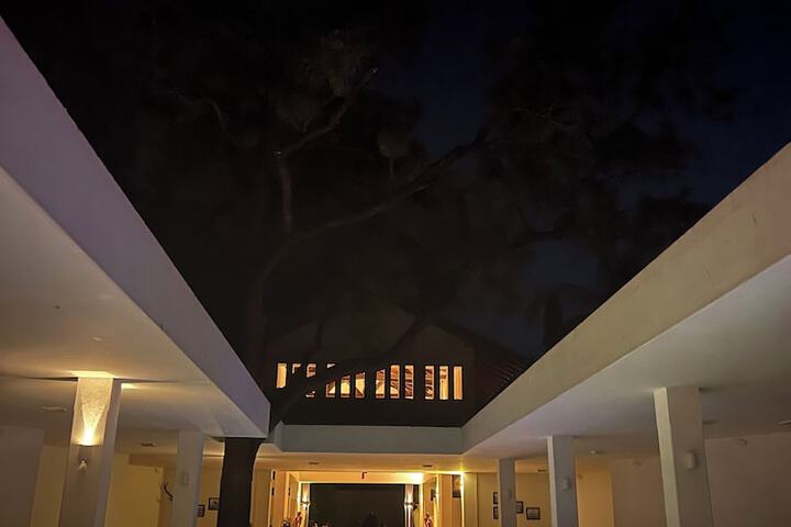 Hotel 12 of 15