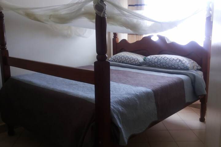 Room 10 of 52