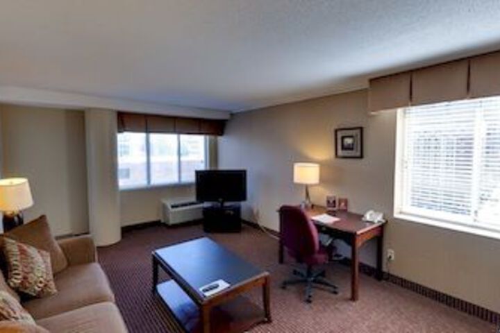 Room 47 of 73