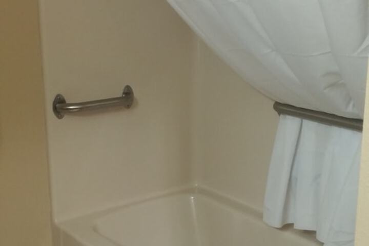 2 King Beds (6 of 12)