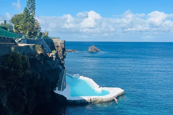 Pool Hotel