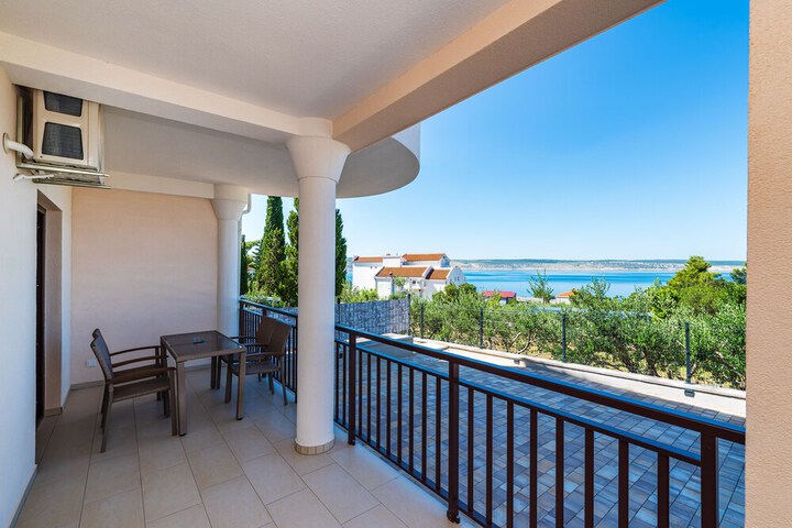 Terrace/Patio 45 of 137